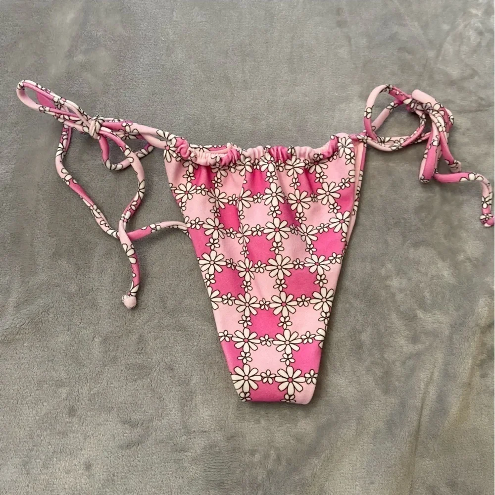 New! Frankie’s bikinis Tia Terry String Bikini Bottom Pink Daisy 24415